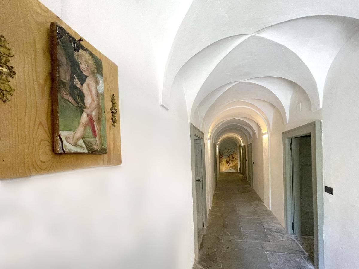 Villa Piano Nobile Al Roseto Del Drago San Bernardo  Exterior foto