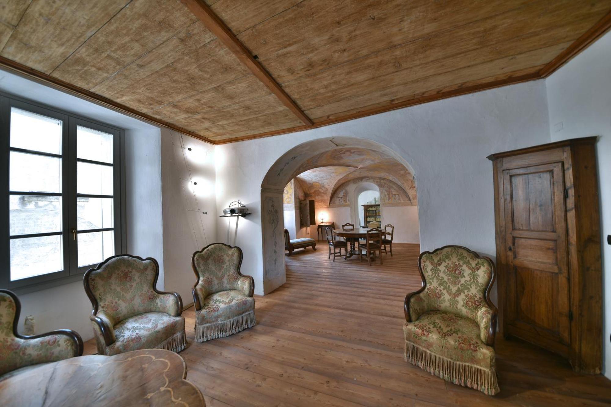Villa Piano Nobile Al Roseto Del Drago San Bernardo  Exterior foto